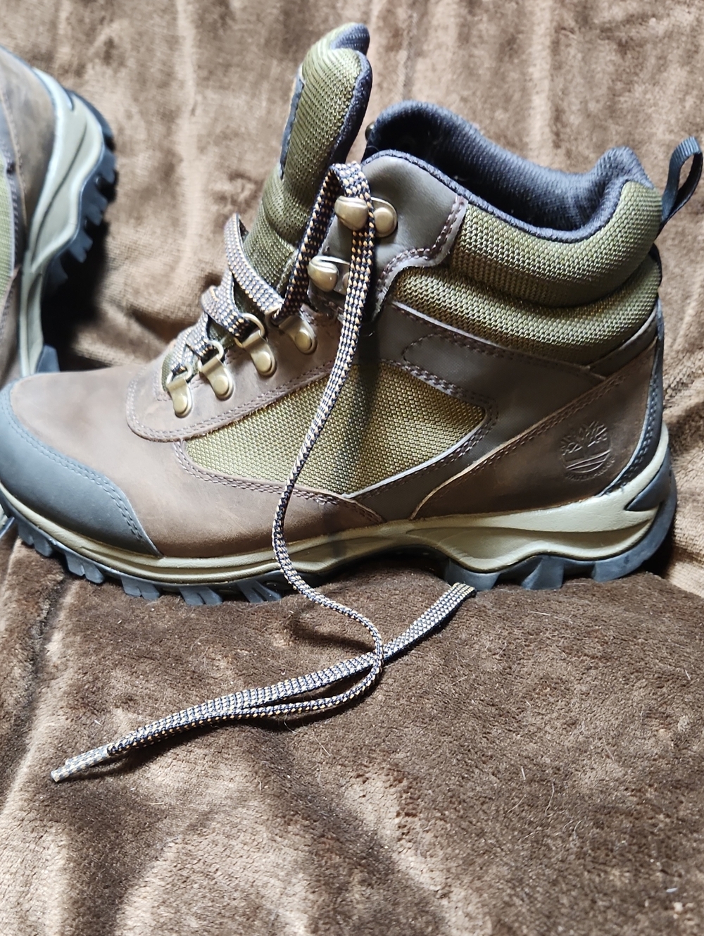 Timberland Men's Brown and Olive Lace-Up Hiking Boots Leather Mesh Size 9